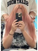 ピンクベージュ　ハイトーン　ケアブリーチ　ベージュ　ピンク