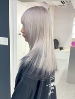 ベレーザ 渋谷神南(Beleza)&nbsp;16854渋谷ホワイトブロンドハッシュカットシルバーベージュ