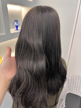 暗め艶カラー/アッシュグレージュ