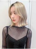 極細ハイライト×ブリーチの透明感ミディアムボブ