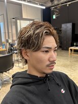 ザデイ カットアンドカルチャーショップ(THE DAY CUT&CULTURE SHOP)&nbsp;ニュアンスサーフ / メンズハイライト サーフカール