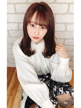 アブー(Aboo) フワッと内巻きスタイル