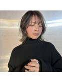 《カーキグレージュ》