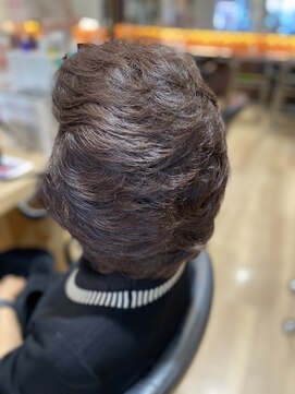 エル フレンズ 宮の沢店(ELLE friend's) ミディアムブロースタイル