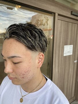 グランドール リュクス(Grandoll Luxe) メッシュカラー×メンズカット