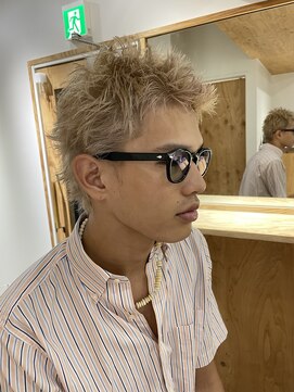 クオル 立川(QOL) ハイトーンベリーショート