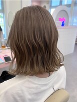 ミミヘアーガーデン(mimi hair garden)&nbsp;透明感のあるミルクティーベージュ/ブリーチ1回