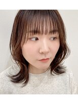 リアン(Lian)&nbsp;外ハネミディアムヘア★★★