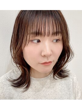 リアン(Lian) 外ハネミディアムヘア★★★