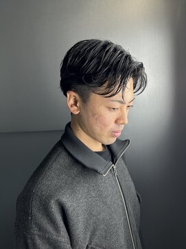 ゼスト リル 新宿(ZEST lill) ビジネスマンショート　毛流れショート　落合陽世