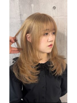 メゾン(Maison) 三宮/ダブルカラー/ハイトーン/ブリーチ/カラー/インナーカラー