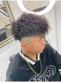 ツイストスパイラルパーマ波巻きスパイラルパーマツーブロック