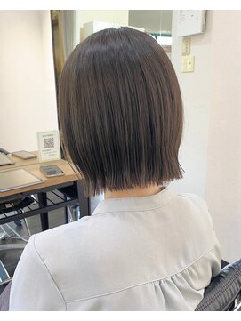 リム(Limb) 【Limb】ぱつっとボブ　ミニボブ　くびれボブ