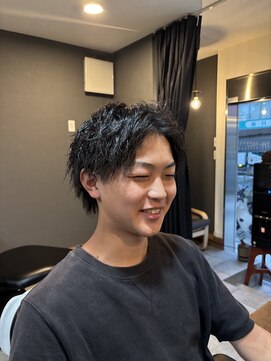 ザ ブライト バーバー(The BRIGHT BARBER) ツーブロマッシュウルフツイスパ