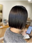 黒髪×顎ラインボブ