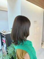 ラミン(LAMIN) 透明感オリーブベージュ