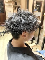 カミビト マヴィー(kamibito mavie)&nbsp;ツイストパーマ