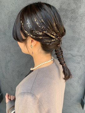 ニュートライズ(NEUTRIZE) 金箔×ヘアアレンジ