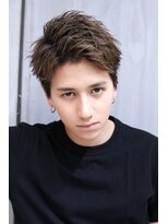 クリフ バイ リップス ヘアー(CLIF by LIPPS hair)&nbsp;かき上げリバース　ツーブロック　刈り上げ　メンズヘア