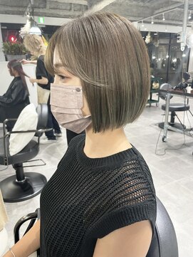 ホリー(HOLLY) オリーブベージュ