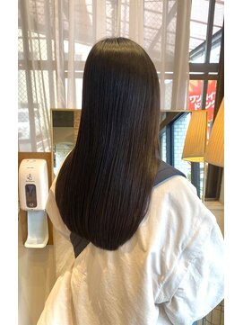 ルアナ ヘアメイク(Luana hair make) 艶さらロングヘア