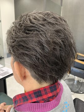 ディティール(Detail) 2ブロック×オールバックパーマ