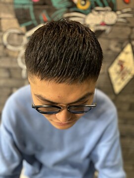 スリーセント 栄(3/cent) クロップスタイル