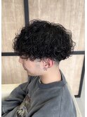 刈り上げツーブロック波巻きスパイラルパーマメンズマッシュ