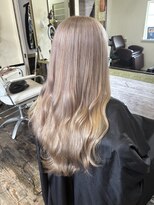 ロール(ROLL)&nbsp;ミルクティー/ベージュ/ハイトーン/ブリーチ/ダブルカラー