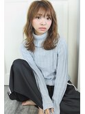 大人可愛いナチュラルセミロング