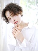 《Uri/二子玉川》くせ毛風×前下がりショート