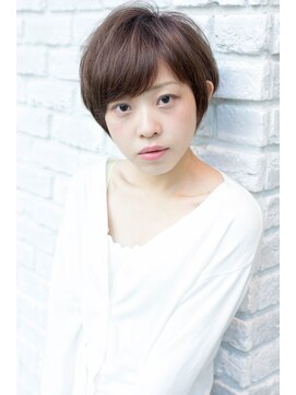エルサフィロ ヨドヤバシ(el zafiro yodoyabashi) 【el zafiro yodoyabashi】大人女子ショートスタイルベージュ編