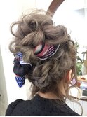 おしゃれなパーティーヘア