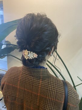 ヴォイス(voice) お呼ばれヘア