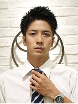 ヘアーアンドグルーミング ヨシザワインク(HAIR&GROOMING YOSHIZAWA Inc.) 【ヨシザワ人形町】黒髪アップバングショート