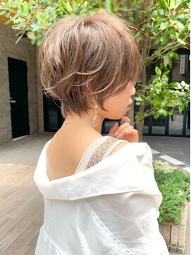 アロ 大阪梅田(alo) 【川原 拓也】巻き髪ショート《大阪梅田/ショートヘア》