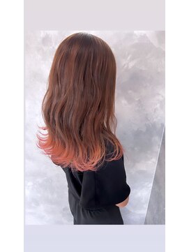 エレン(Ellen) 裾カラー(ほんのりピンク)