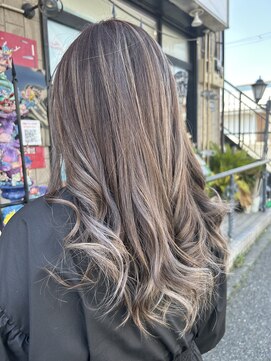 フェイスティ(feisty) highlight