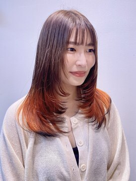 ステア ケース(stair case) 簡単アレンジワンカールミディアムレイヤーカット20代30代40代