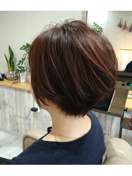 モイ(Moi) 大人ショート