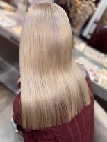 ラビス 浦和(Lovis)&nbsp;ワンレン/ネビージュ/小顔[エクステ/韓国/浦和］