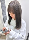 シルバーグレージュ