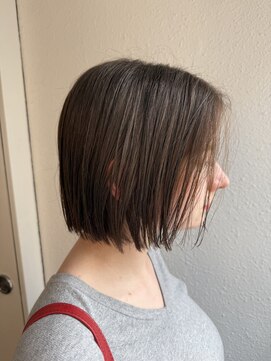 カフカ(CAFCA) 切りっぱなしボブ