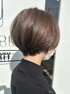 アンジュール ヒルズ(UNJOUR HILLS) 丸みショート