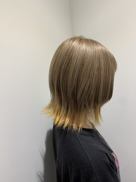 ルルバイアズール 草加店(LULU by azule) ツートンカラー,ホワイトベージュ,イエロー【草加】