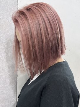 イリ 心斎橋(ili) ハイライトカラー/ミルクティーベージュ/レイヤーカット