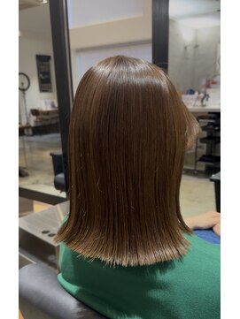 ジイジイ 宇多津店(GIGI) イルミナカラー