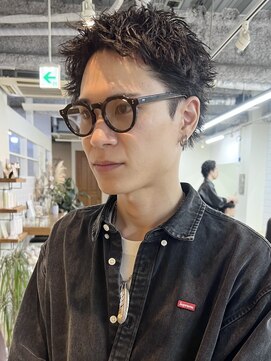 ガレージ バイ グリーン 原宿 表参道(Garage by green) 【SHUN】スパイキーショートパーマ