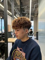 リッチブランドアンドコー(Rich Brand&Co) スペインカール ハイライトカラー メンズカット メンズパーマ