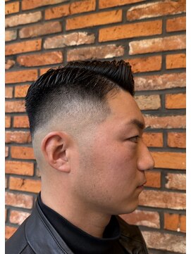 ドゥーエン 京橋店(DoEN) スキンフェード×サイドパート